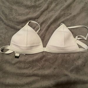 Triangl bikini top